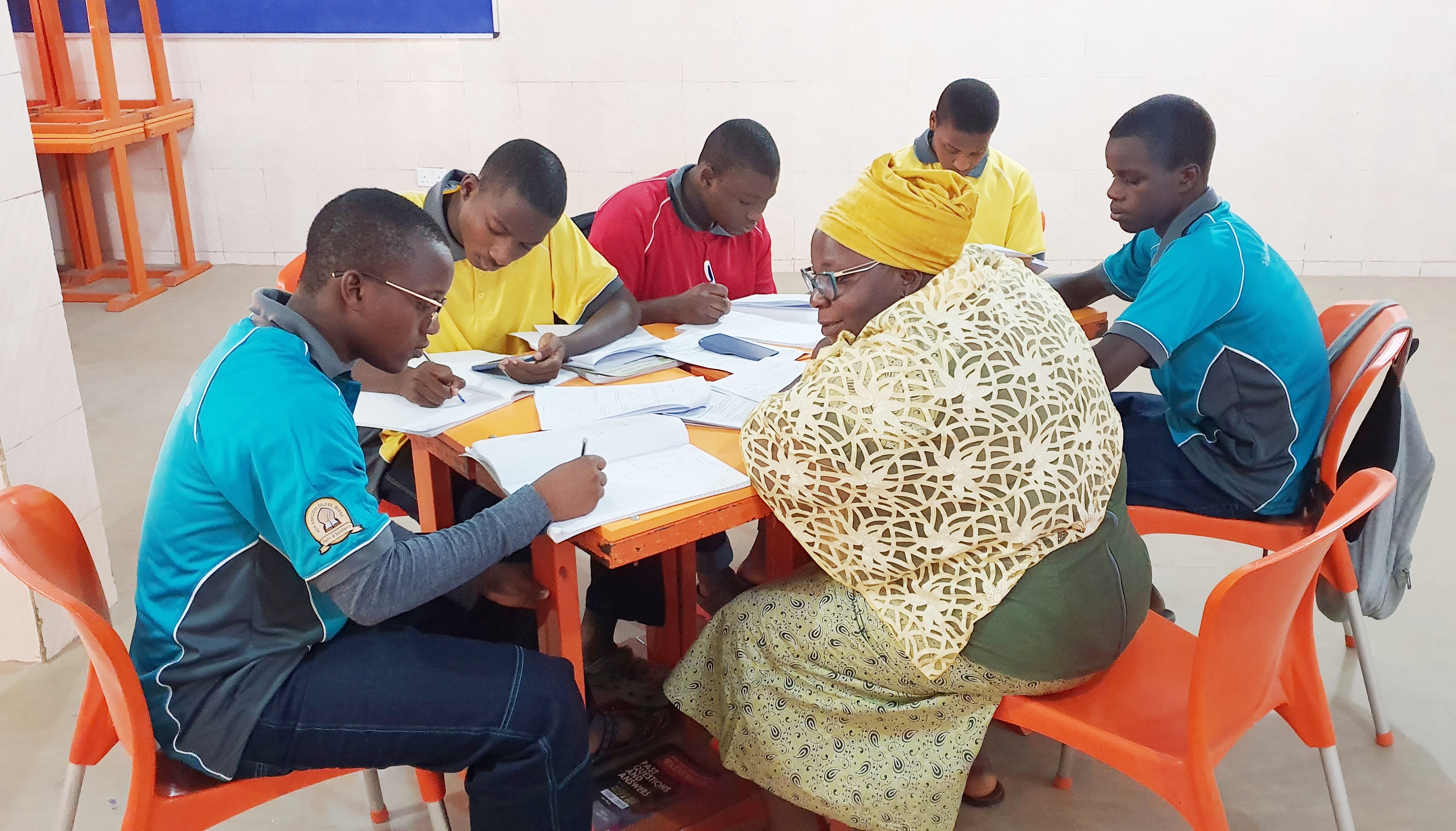 Open-Air Collaborative Group Study